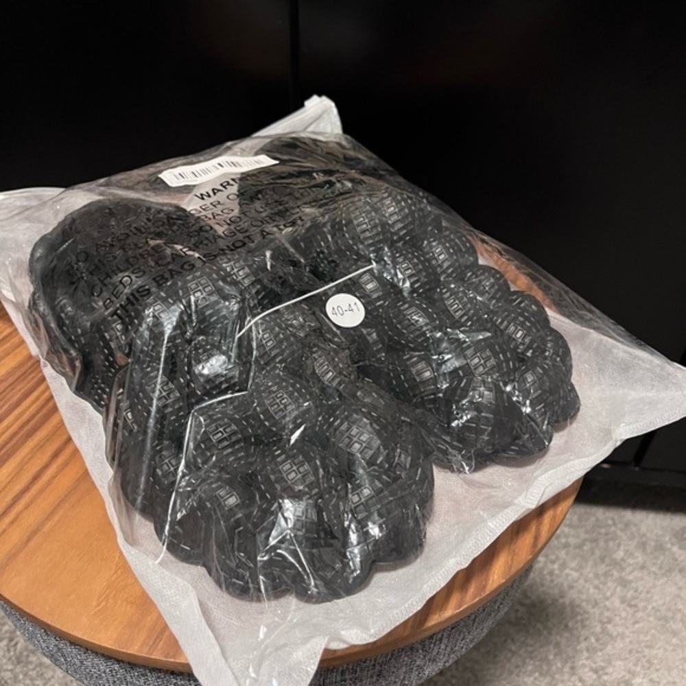 Massage Bubble Slides for Women Men, Cloud Slippers, Non-Slip, Trendy Slide - Picture 4 of 5